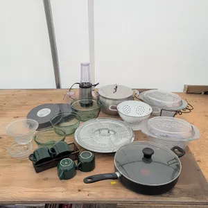 Kitchen Collection w/Pyrex Bowls, Farberware Blender, Cookware & Bakeware