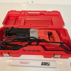 Milwaukee Sawzall w/Carry Case