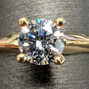 10K(1.4G), LAB DIAMOND (0.56CT) RING, SIZE 6, APPRAISED INSURANCE VALUE $1680