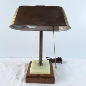 Vintage Art Deco banker's desk lamp