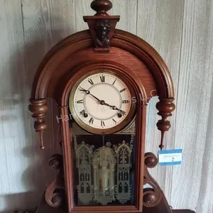 EN Welch shelf clock with shelf