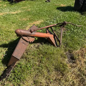 Massey Ferguson 3pt Blade, 6’, Manual Turn, Crank Adjust Pitch