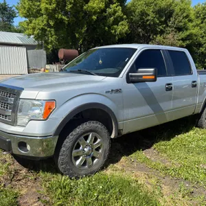 2013 Ford F-150 XLT Pickup, 4x4, 5.0L, 4 Door, Cloth, Power Driver Seat, Bluetooth, Elec Shift 4x4,