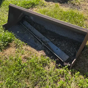Skidloader Bucket, 64” , QT, fits HydraMac