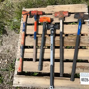 5 - ASSORTED SLEDGE HAMMERS, 1 - AXE w/ LEATHER BLADE COVER - DISPERSAL FOR JACE CRAFT INC.