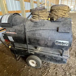 FLAGRO FV0-400 Indirect Fired Diesel 395,000 BTU. Portable Heater w/ (2) Socks