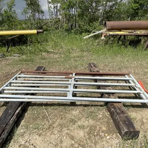 (2) WW 10 Ft. Gates