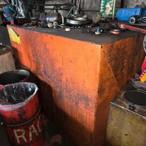 300 GALLON LIQUID STORAGE TANK - EMPTY