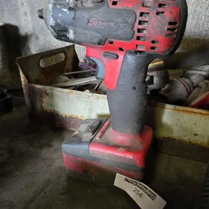 SNAP-ON IMPACT WITH BATTERY NO CHARGER
