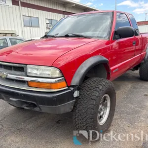 2002 Chevrolet S10 Truck,  1GCCT19W628158008, KEY