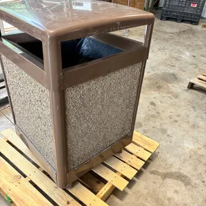 Commercial Trashcan