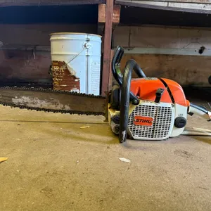 Stihl D28AV Wood Boss Chainsaw