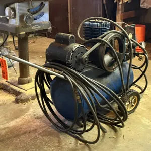 Campbell Hausfeld Air Compressor