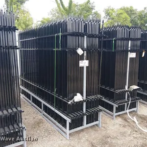 (22) Valley Pioneer F10 fence panels
