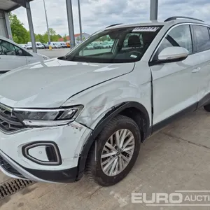 2025 Volkswagen T-Roc 