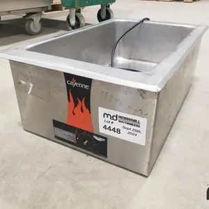 Cayenne Warmer
 UNRESERVED