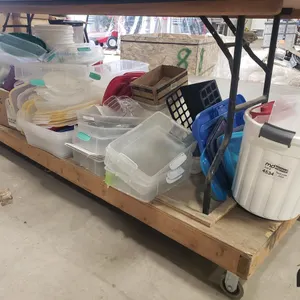 Table Bottom of Plastic Containers
 UNRESERVED