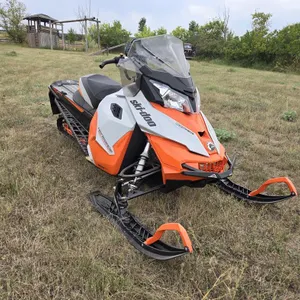 2015 Ski-Doo Renegade Back Country 600 E-Tec Snowmobile
 UNRESERVED