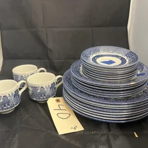 Churchill Blue Willow Plates - Saucers