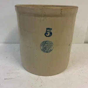 5 gallon Medalta crock. NVC