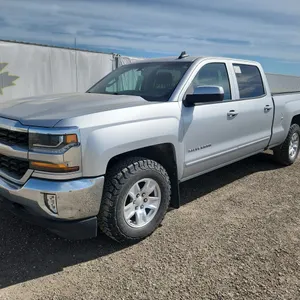 2018  Chevrolet  Silverado 1500  4x4 LT Crew Cab SB