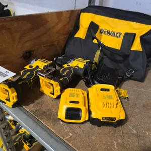 Dewalt DCD799 Hammerdrill and DCF850 Impact Driver Cordless Combo Kit, 20V, (2) Batteries and Bag