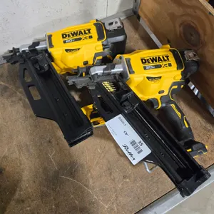 (2) Dewalt DCN920 20V Cordless Plastic Collated Framing Nailer