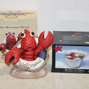 Lobster Décor & Bucket of Stars