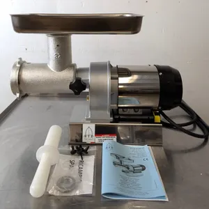 NEW TRE SPADE HEAVY DUTY #32 ELECTRIC MEAT GRINDER, OMCAN 11013
