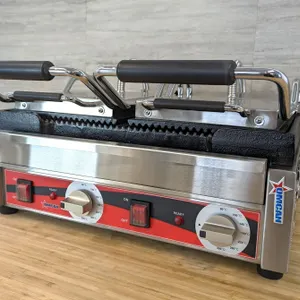 OMCAN DOUBLE PANINI RIBBED GRILL, 3200W, 220V, OMCAN 19937 - NEW