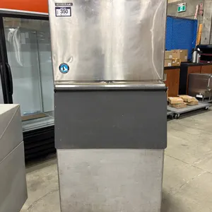 HOSHIZAKI KMD-MWH CRESCENT CUBER ICEMAKER, WATER COOLED WITH STORAGE BIN