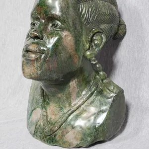 Verdite Shona Bust. 12 x 8 x 10. 32lbs. A4