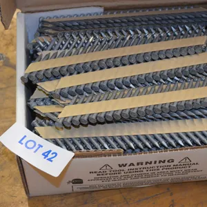 Box of 1 1/2" Smooth Joist Hanger Nails