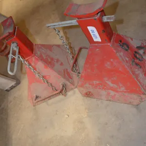 Set of Red 6 Tonne Jack Stands