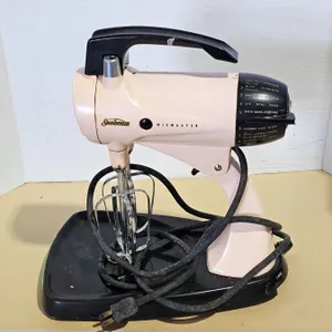 Vintage Pink Sunbeam Mixmaster Stand Mixer (Not Tested)