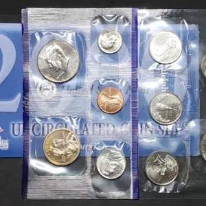 2000 Philadelphia 10-Coin Mint Set in Envelope
