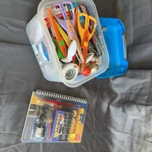 Klutz Solar Car Kit and Craft Supplies Lot