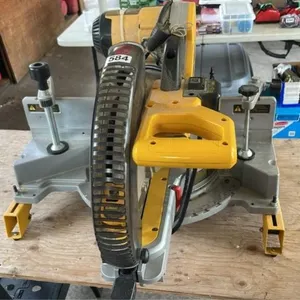 12in double bevel sliding compound mitre saw