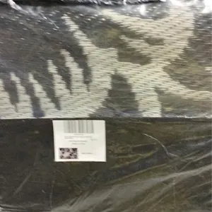 New black & white floral outdoor rug 6 x 9�