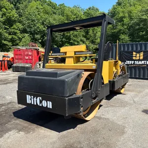 HYPAC C 766 TANDEM VIBRATORY ROLLER SN: 901C20902477