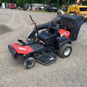Ariens Zoom 1540 Zero Turn Lawn Mower