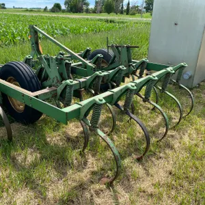 JOHN DEERE 3 PT CULTIVATOR