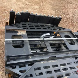 Skidsteer Pallet Forks - Black