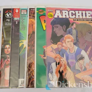 MIXED LOT OF (7) COMIC BOOKS
