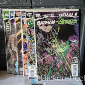 LOT OF (6) DC COMIC BOOKS