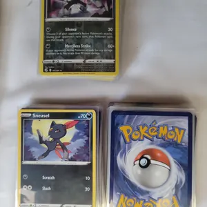 (100) POKÉMON CARD LOT