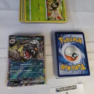 (100) POKÉMON CARD LOT