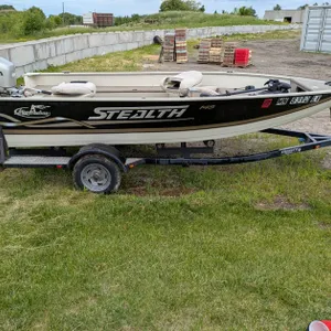 2003 Misty Harbor Stealth 14'11" Boat with 2003 Trinity Trailer
