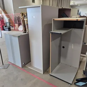 Assorted Desks
 UNRESERVED