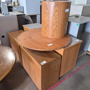 (2) Cabinets and Round Table
 UNRESERVED